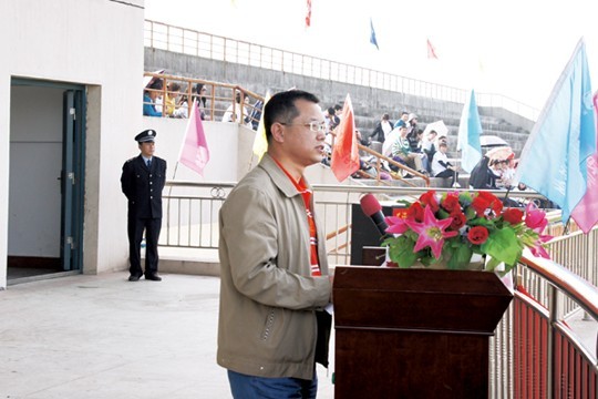 公司春季趣味運動會熱鬧開幕